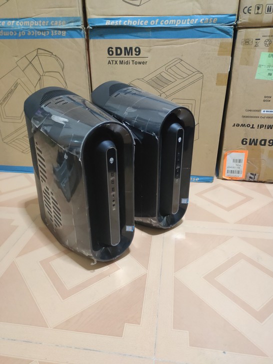 剩下一台全新Aurora r9黑色空机箱带膜