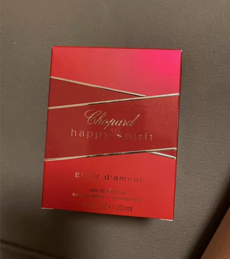 萧邦香水 别人送的 不喜欢 有要的直接带走...