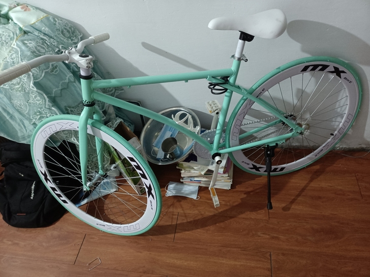 买来没时间骑 链子会有点声音