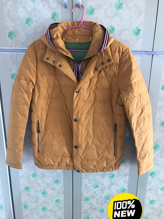 全新品牌男女同款轻薄羽绒服,175/92A...