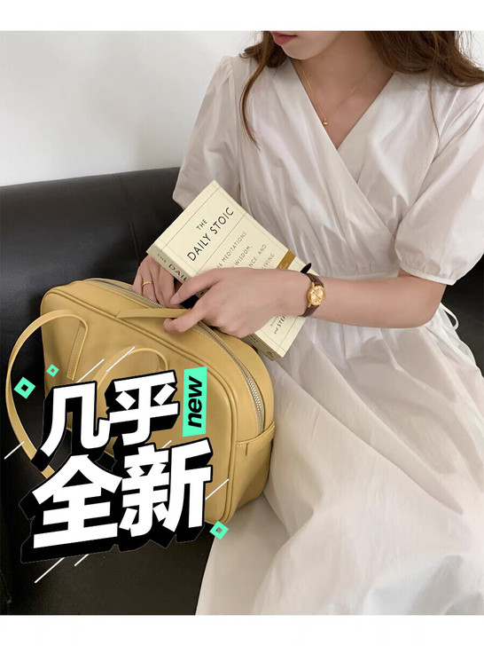 5siss2021夏新款韩版V领泡泡袖系带...