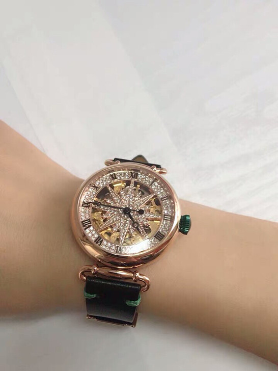 施华洛世奇元素机械表，九成新