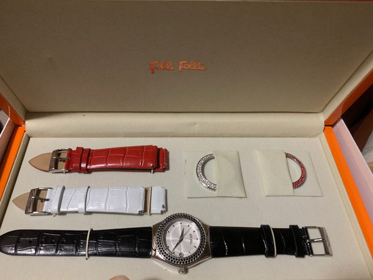 folli follie手表礼盒