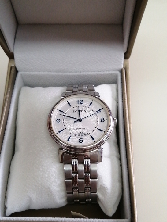 正品罗西尼男石英表5803WO1A，走时准...
