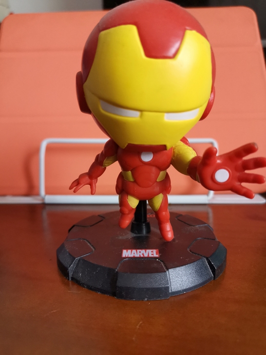 钢铁侠摆件玩具