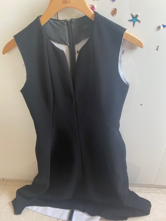 Mo##amp；amp；Co无袖黑色连衣裙m