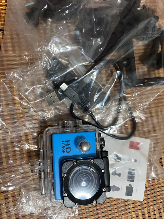 全新运动骑行相机，60包邮