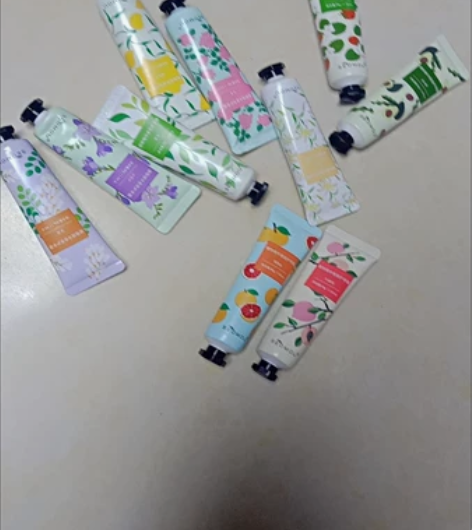 冬季护手霜防冻防裂植物花香香水护手霜防手足...