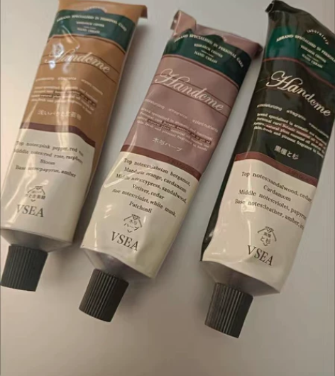 护手霜保湿滋润补水不油腻可做手膜 美白持久...