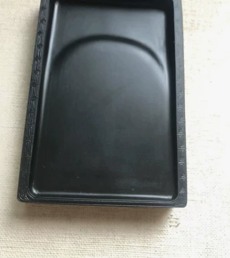 歙砚.龙潭石 尺寸12.5*8.5*2.0...