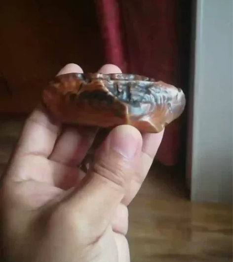 老皮戈壁石 戈壁老皮一块儿。《轮回之眼》皮...