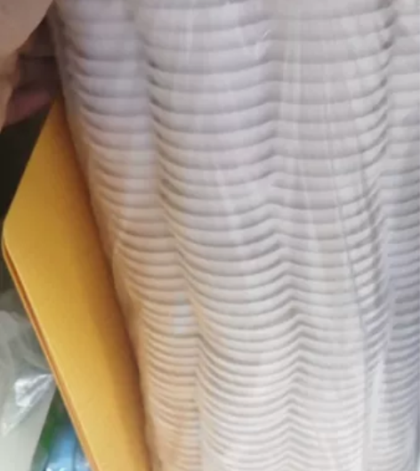 亏本处理中号梅花调色盘，直径18.5厘米，...