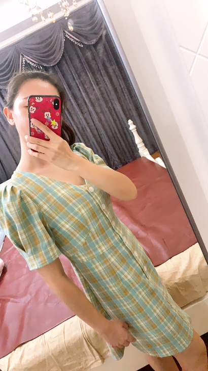 好看的格子连衣裙，超显瘦