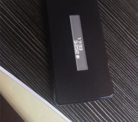 夏普805sh翻盖手机 很新很新的夏普80...