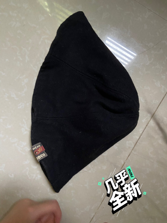 帽子 带过2次 一直放在柜子里闲置了 平时...