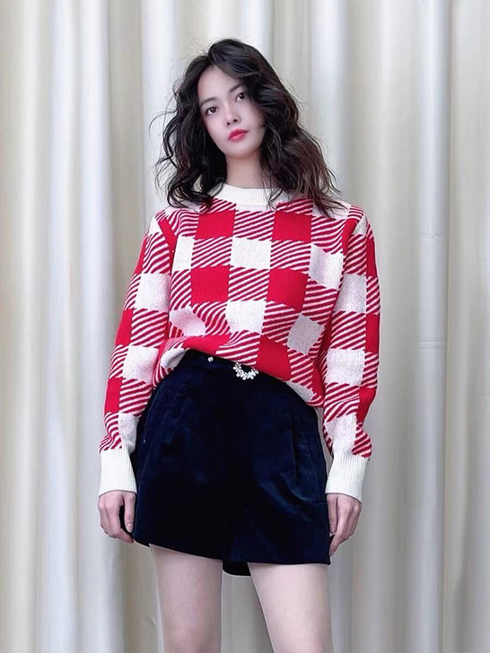 欧时力针织衫M一件