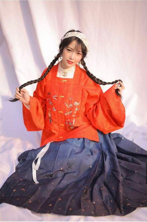 出   七月夕绝版   绛梦补服两件套，S...