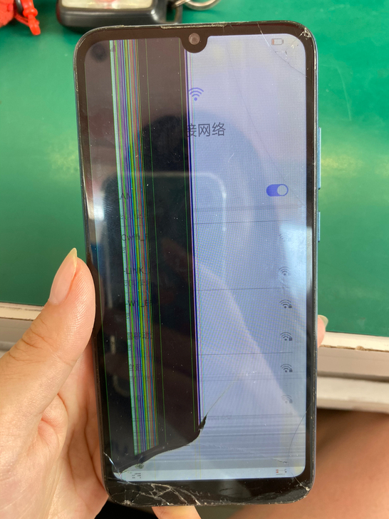 华为 畅享9e 3+32g