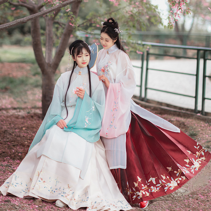 如梦霓裳原创汉服折花令一比甲马面裙古风搭配...