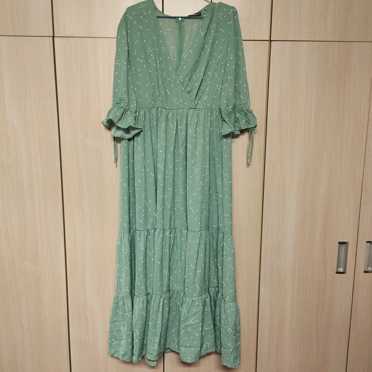 全新外贸大长款雪纺连衣裙