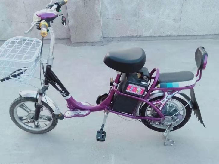 新旧电车都有，旧车390元起步，新车有特价...