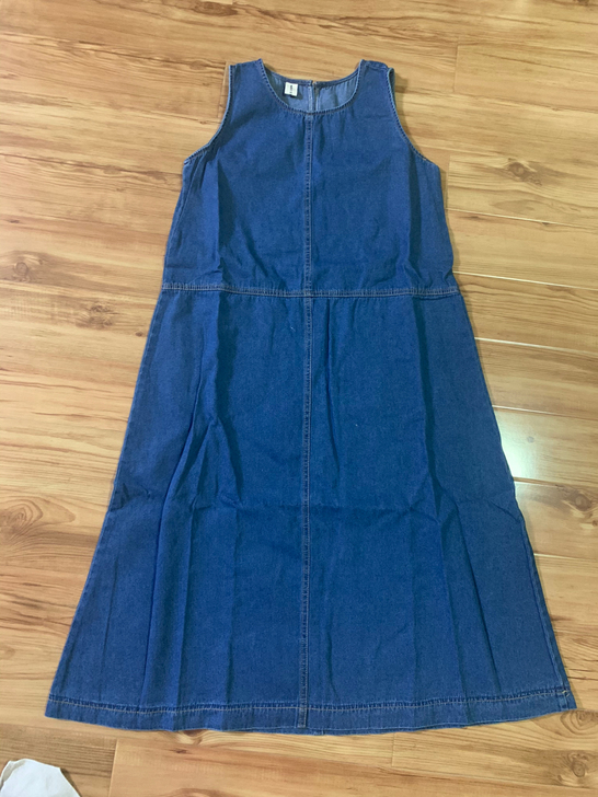 日杂风女士牛仔连衣裙