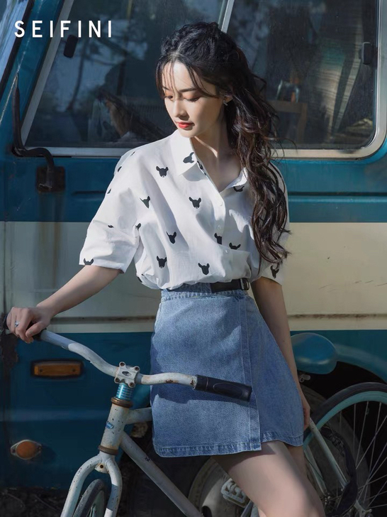 诗凡黎牛仔半身裙，XS码，全新，吊牌在。二...