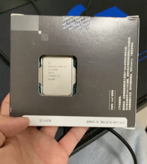 i5 12490f 原装 未拆封。有三年质...