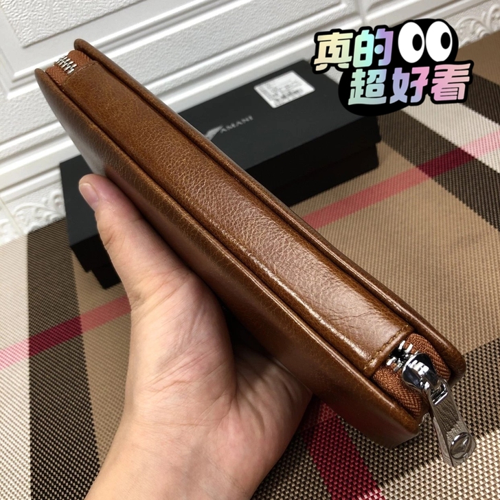 【赔本价处理】阿玛尼男士真皮拉链手包钱夹长...