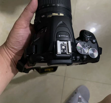我是四川巴中的，想卖一台尼康相机D5600...