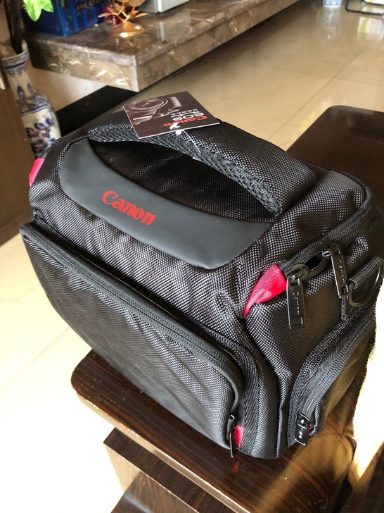 全新佳能相机包 单反微单相机包 便携防水单...