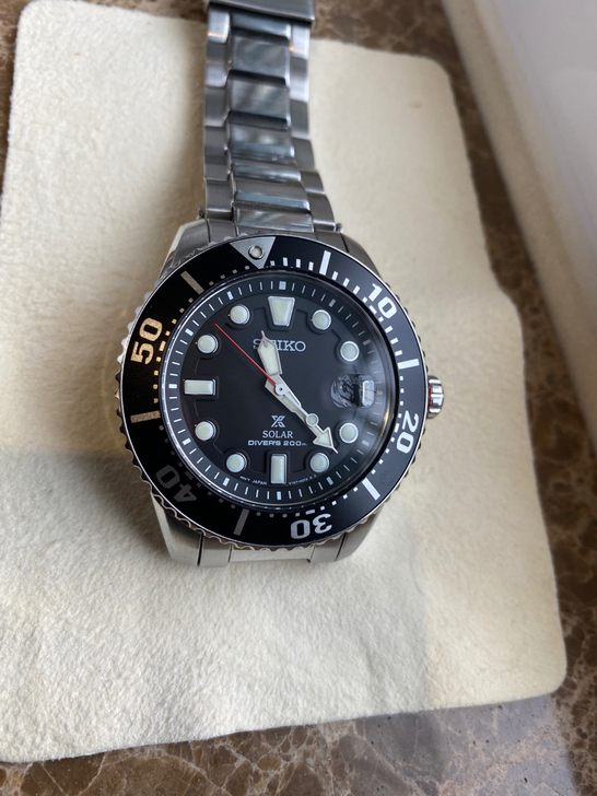 精工光能石英潜水表。黑水鬼（SNE437）...