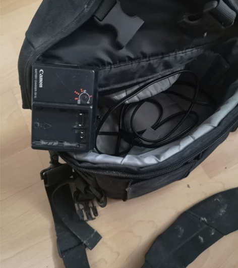 单反相机包,以前装我40D的包,还送一个4...