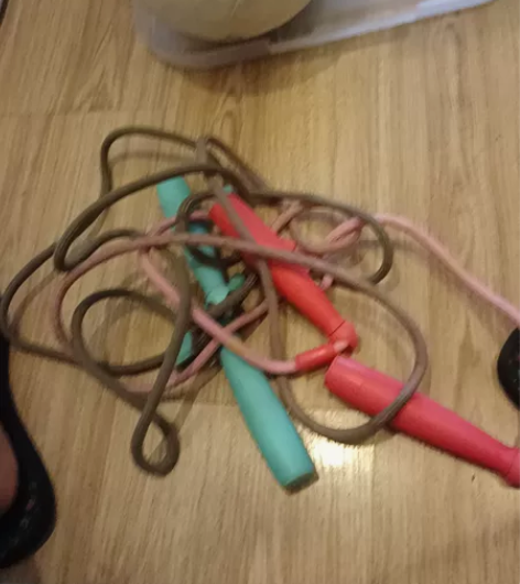 跳绳买一送一 感兴趣的话点“我想要”和我私...