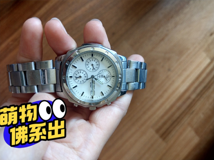 精工腕表,九新左右,表带稍有磨损。喜欢的联...