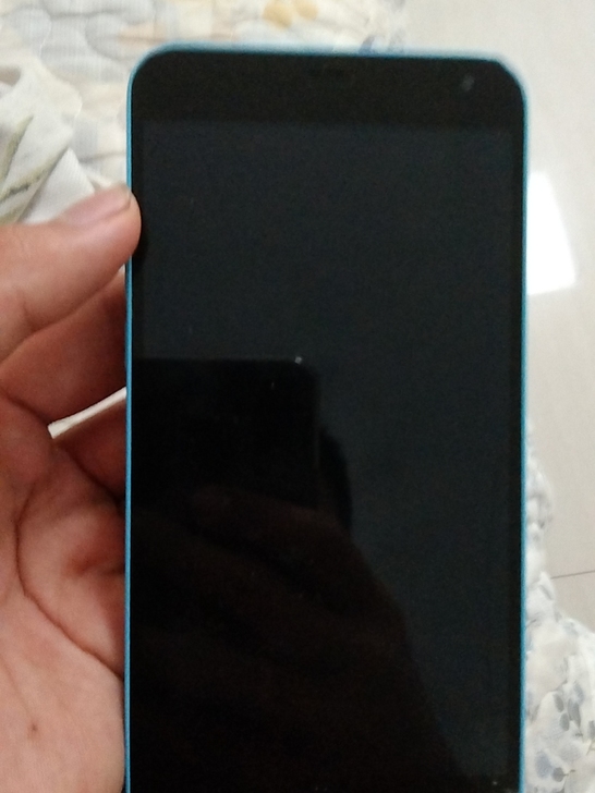 魅族16gb，老手机给孩子用还是可以的，不...