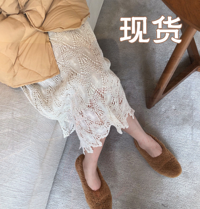 【蕾丝半裙】可以和你所有毛衣组cp的蕾丝半...