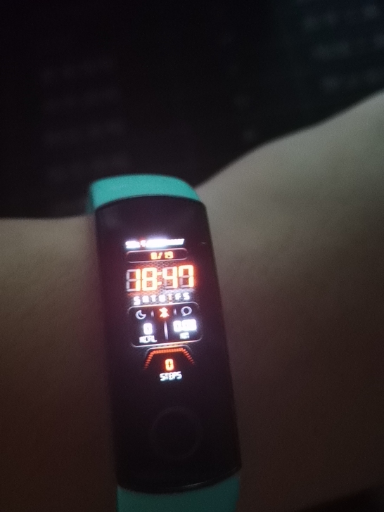 荣耀手环5，入了6，湖南省包邮