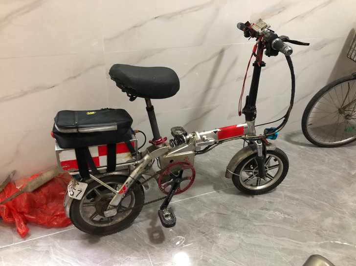 出自用滴滴代驾专用折叠电动车