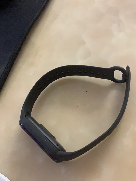 小米手环5nfc版本，全新。仅限当地当面交...