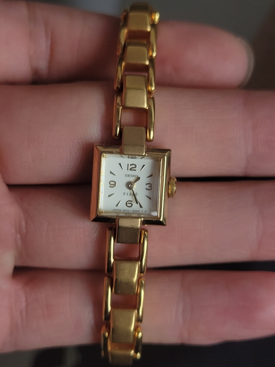 精工1f20石英女表