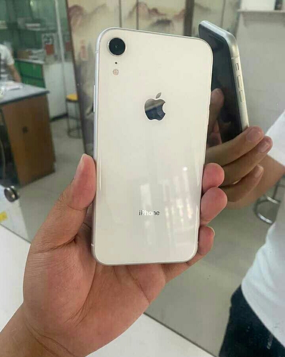 iphone xr白色128G 国行，双卡...