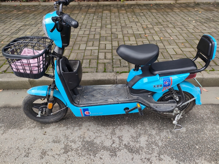 才买十多天的电车，骑不着了，手续齐全