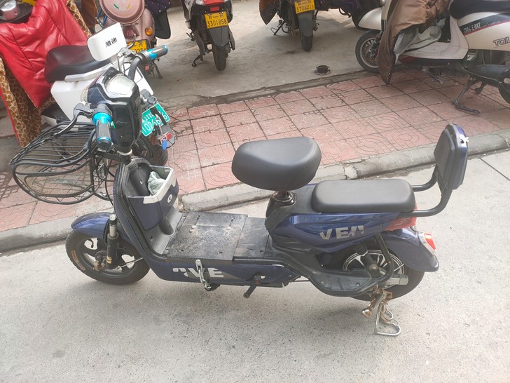 闲置电动车一辆，48v20a的电瓶，19年...