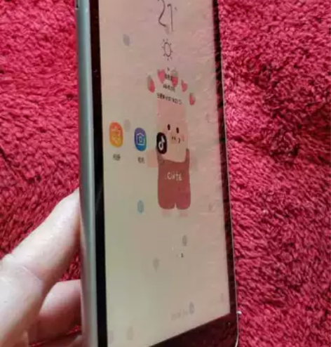 三星平板T380一切功能一切正常，外观大概...