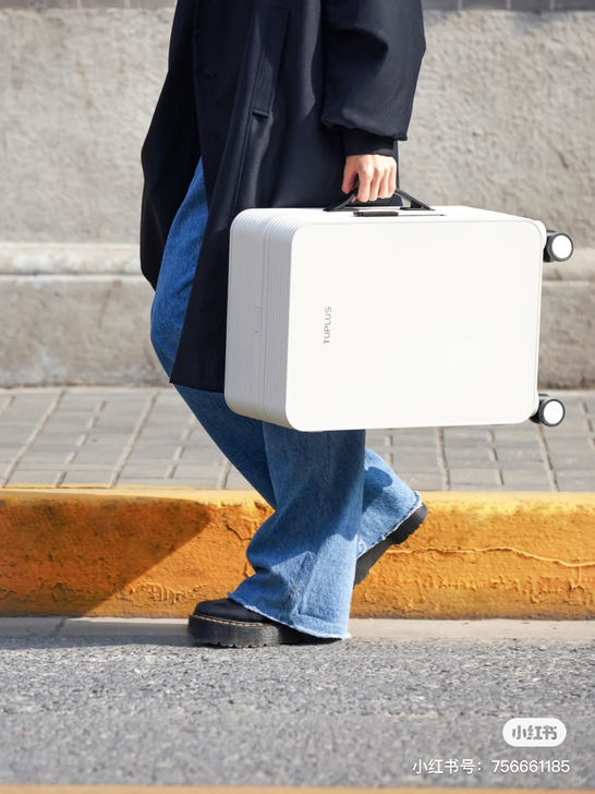 途加拉杆箱、全新、不议价！24寸拉杆箱淘宝...