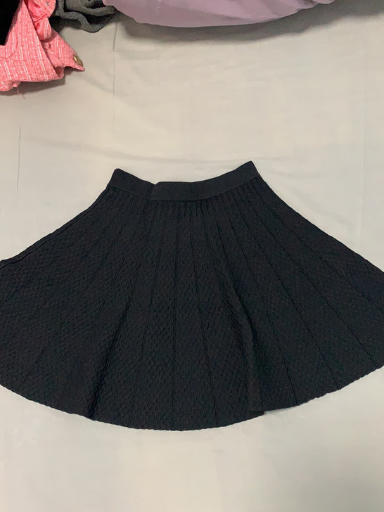 品质秋冬新款半身裙 裙长：短裙  裙型：荷...