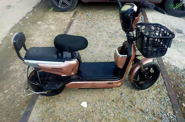 精品电动车，电池很好，50里路以上