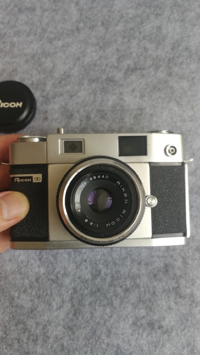 理光胶片旁轴相机 RICOH 300 成色...