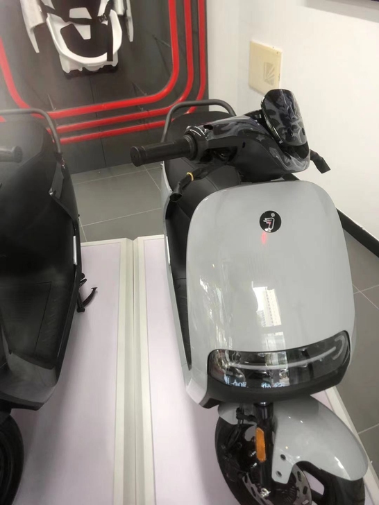 小米九号E200P，现货不需要预定，有喜欢...